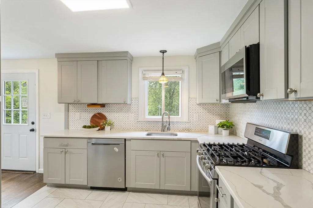 Photo of 13 Karen Cir