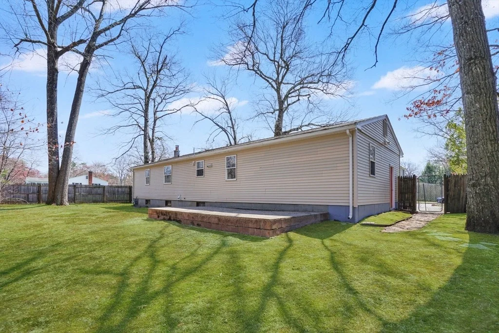 Photo of 70 Quentin Rd