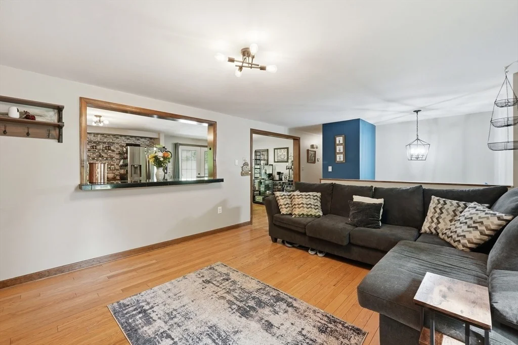 Photo of 87 Allen Road