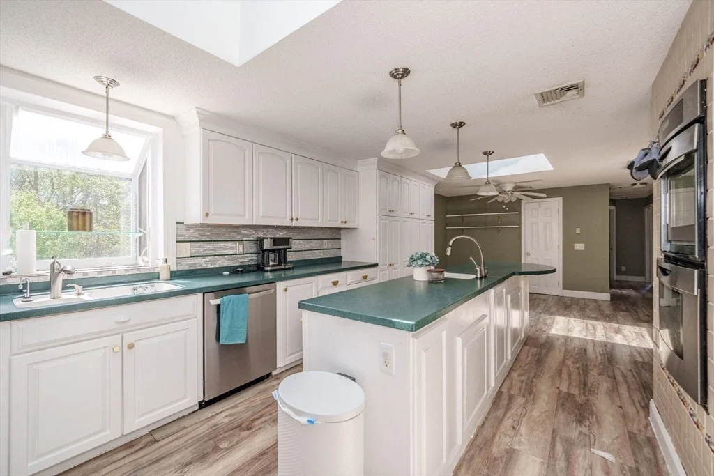 Photo of 57 Parenteau Dr