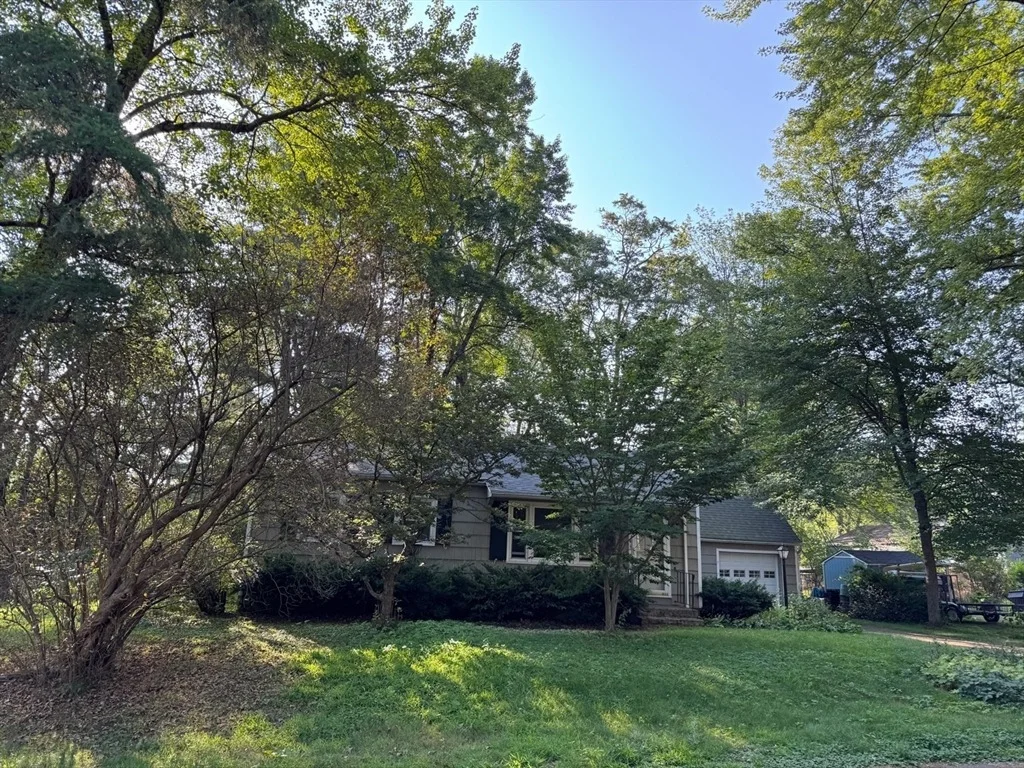 Photo of 45 Eastern Ave