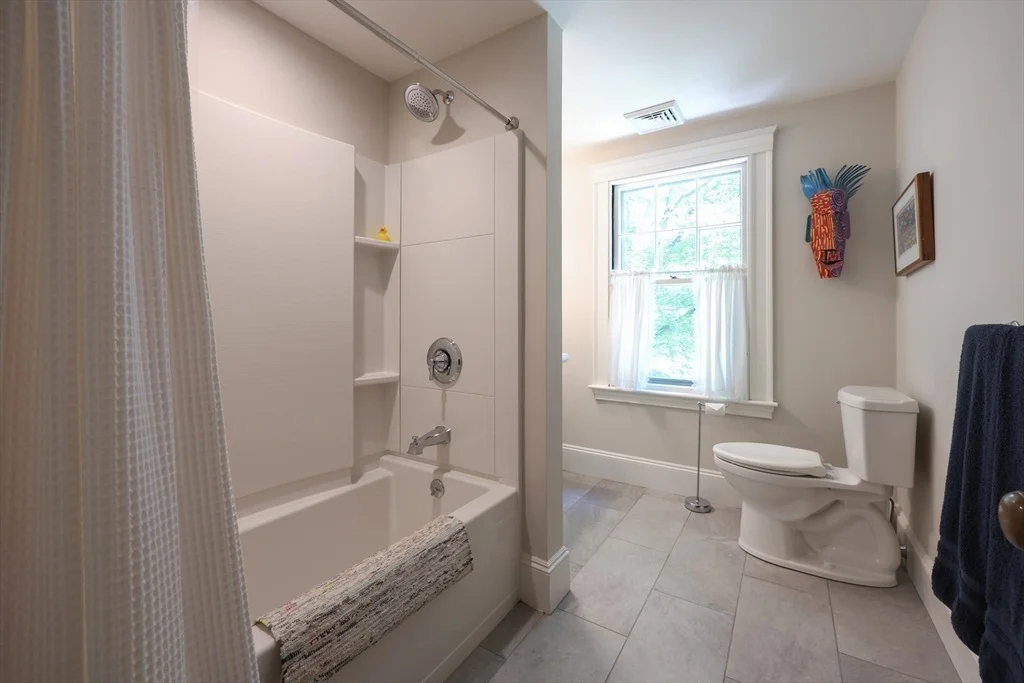 Photo of 95 Glendale Rd