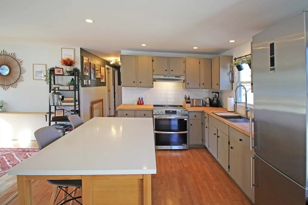 Photo of 23 East Maple Street