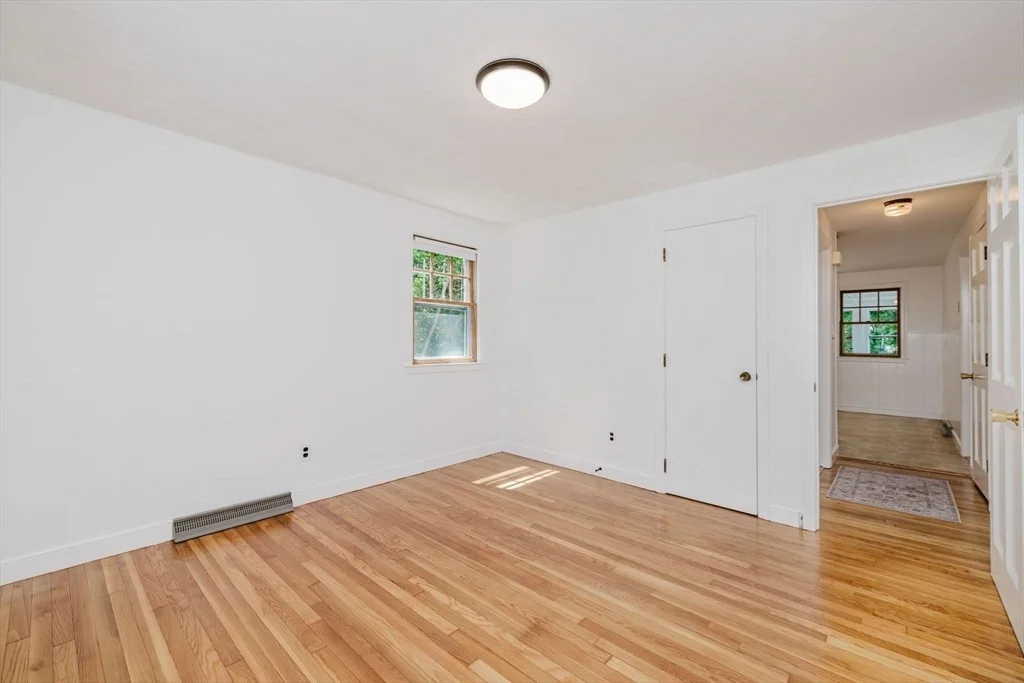 Photo of 27 Connie Dr