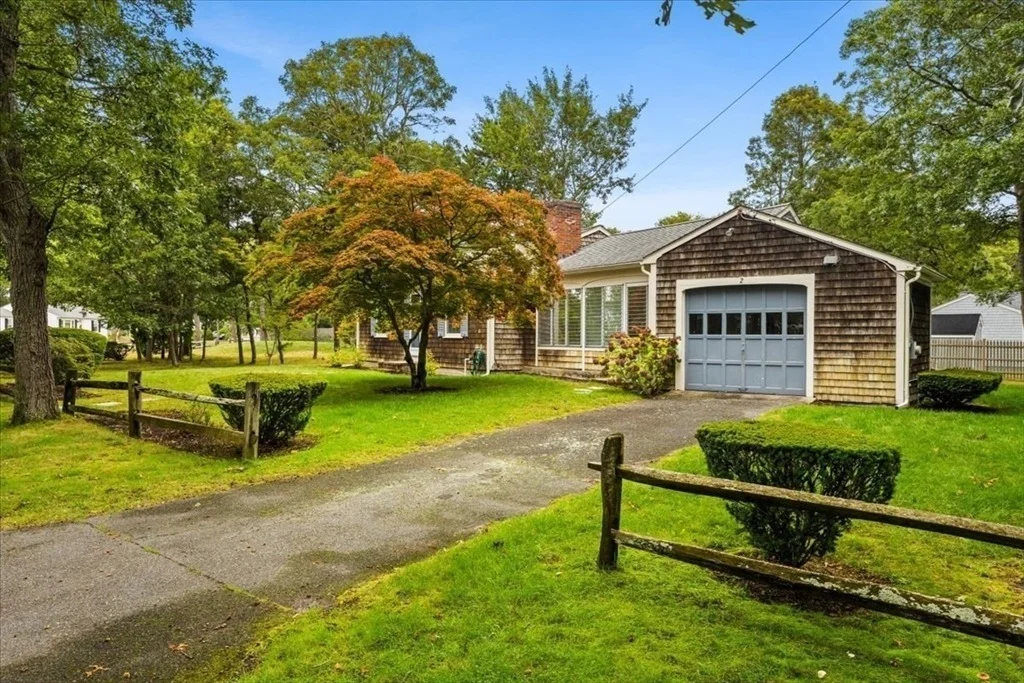 Photo of 2 Sachem Path