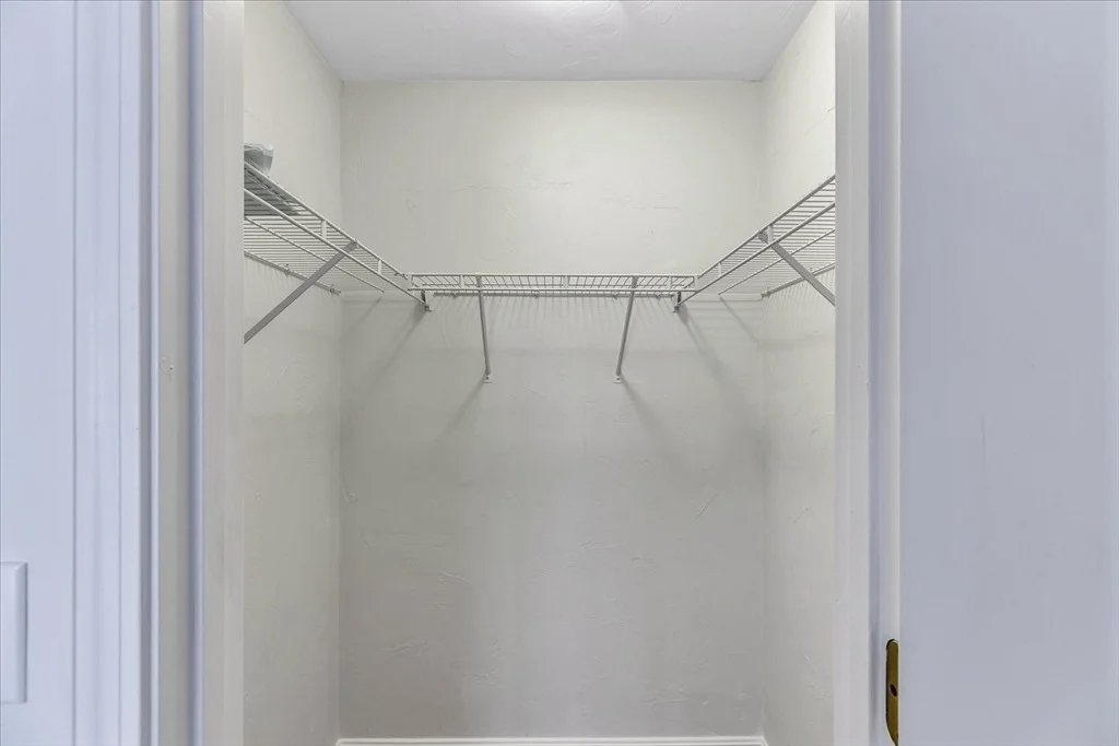 Photo of Unit 9 at 9 Red Cedar