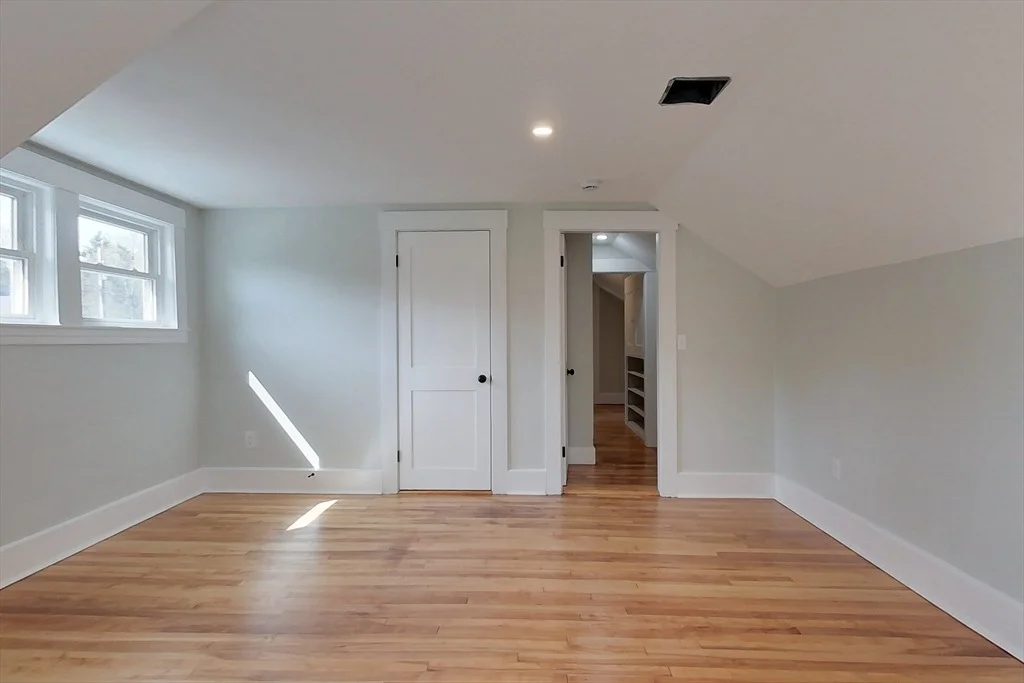Photo of 110 Piper Rd