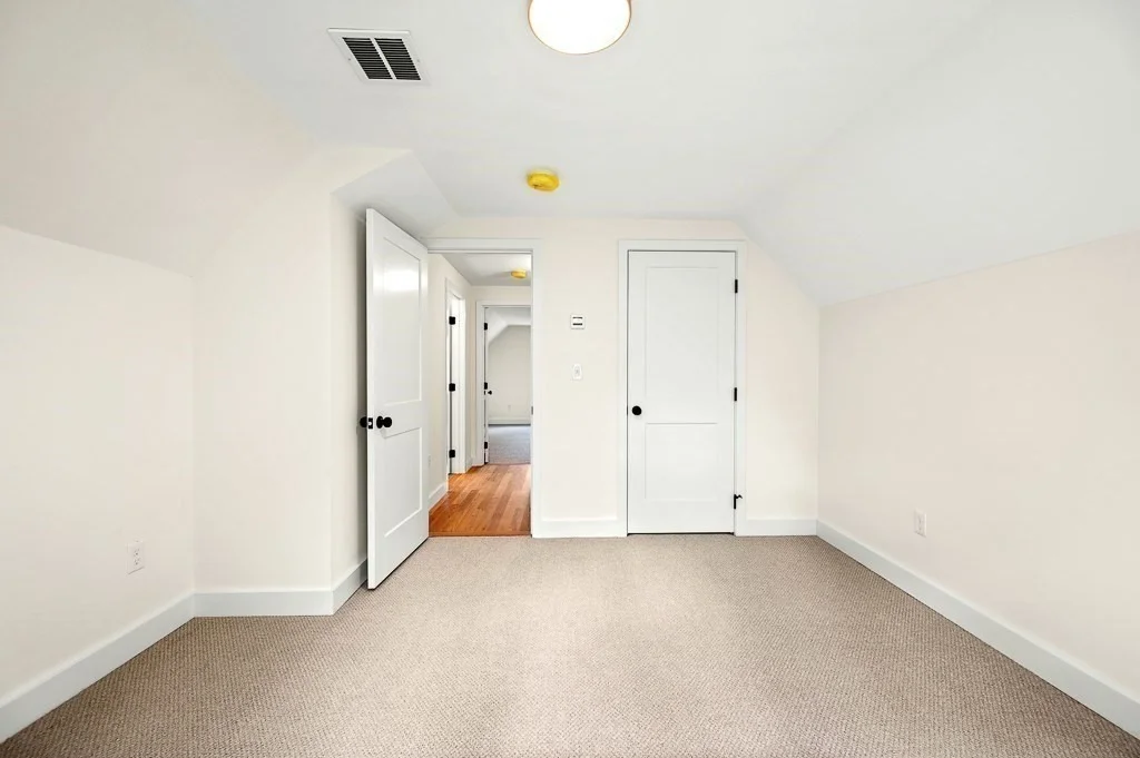 Photo of 30 Collins Rd