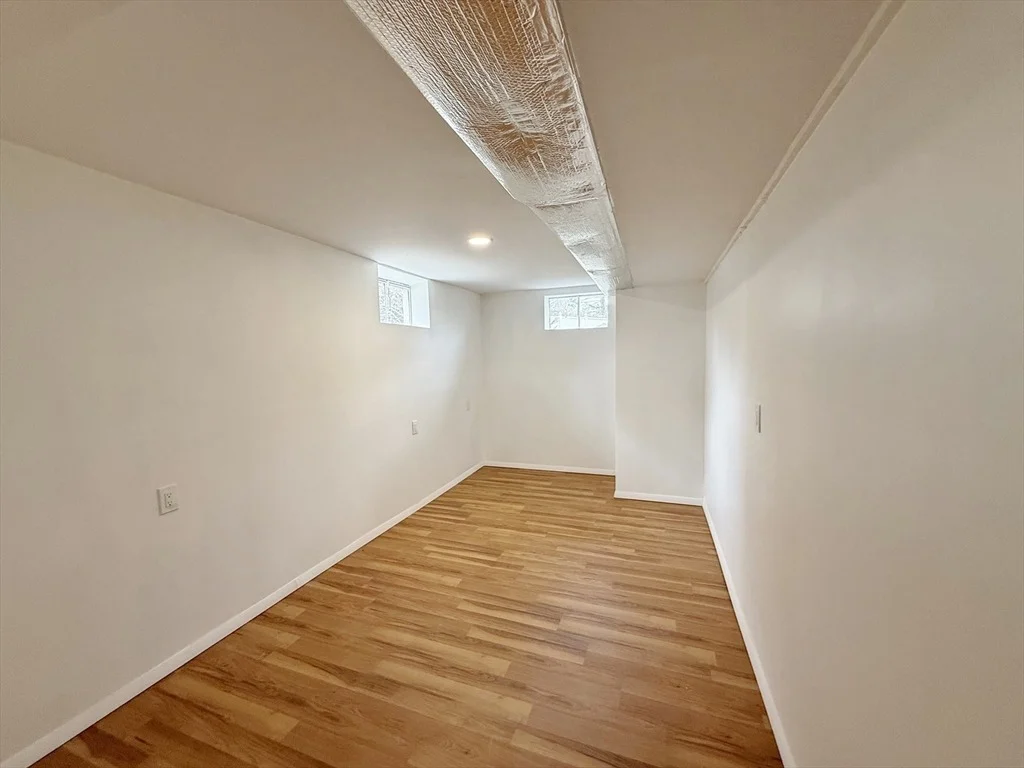 Photo of 105 Duncan Rd