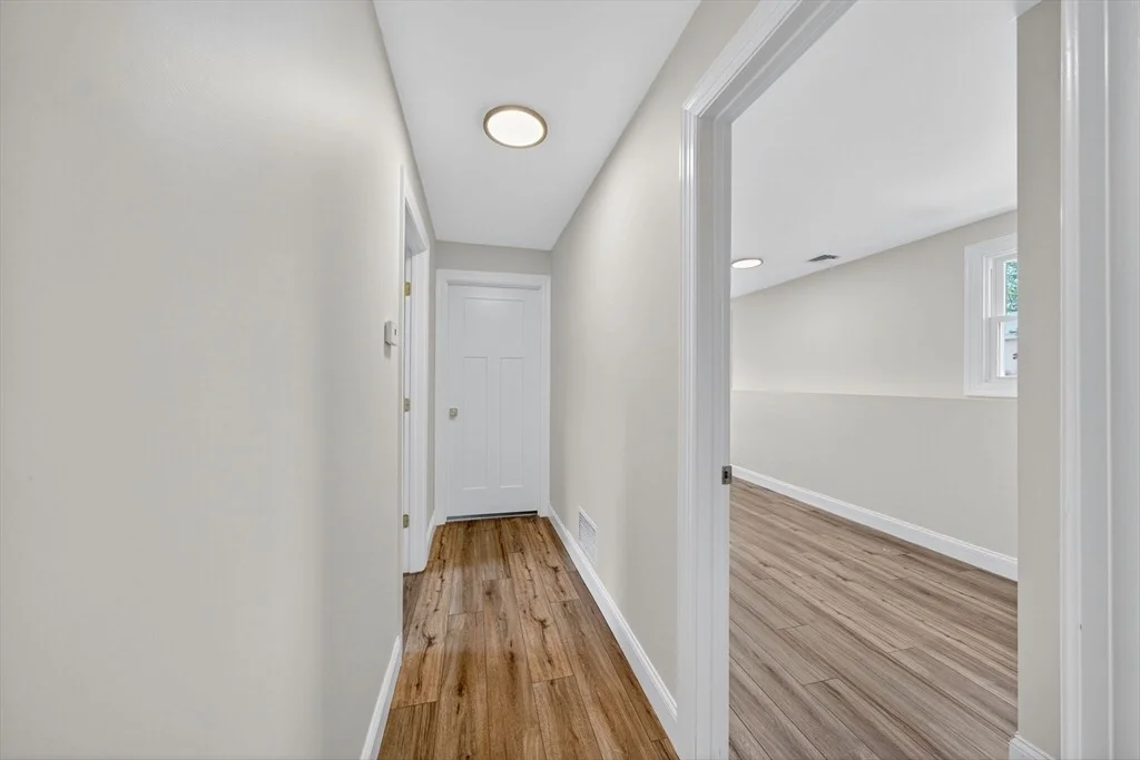 Photo of 48 Valley View Dr