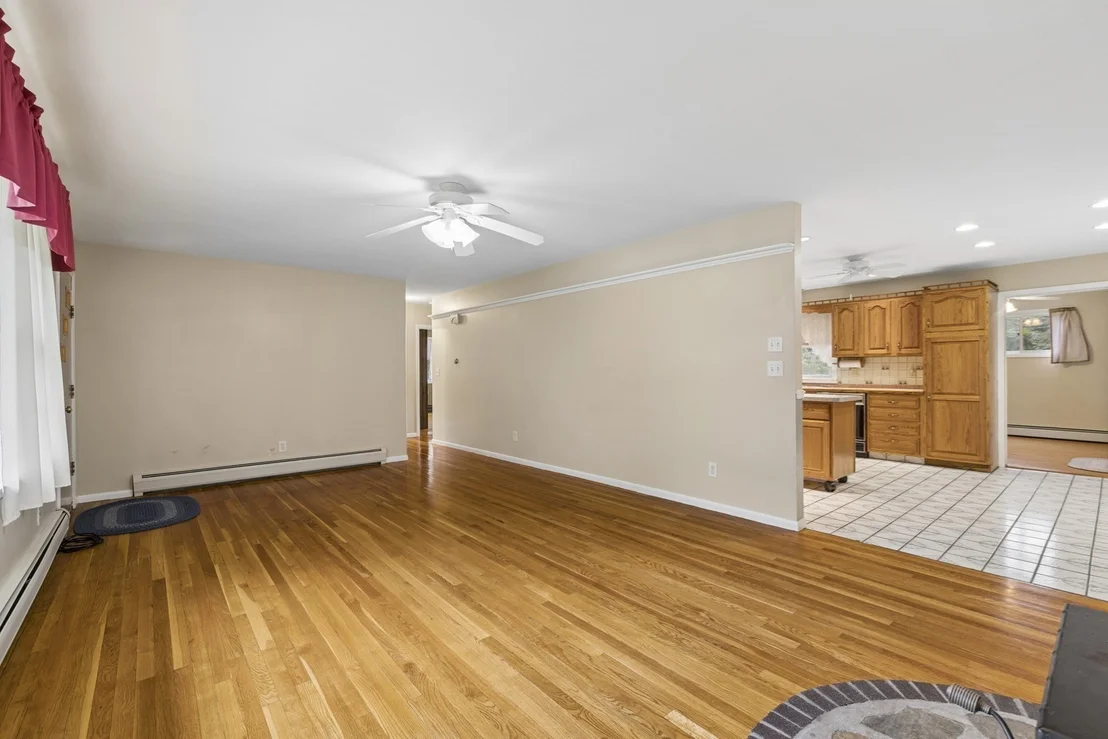 Photo of 30 Lee Rd