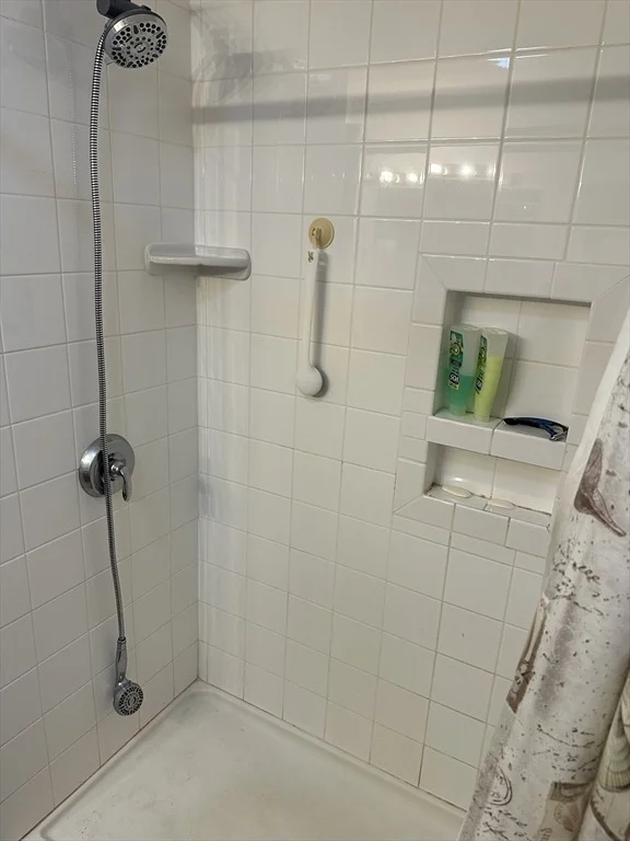 Photo of 160 Toland Drive