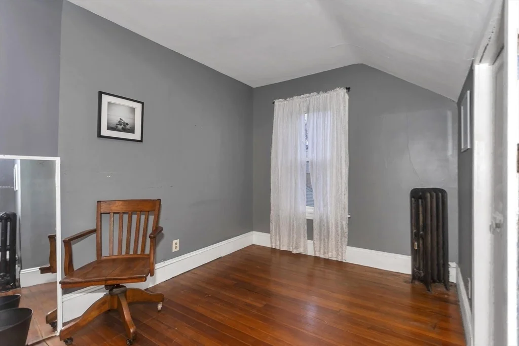 Photo of 231 Wheatland Ave