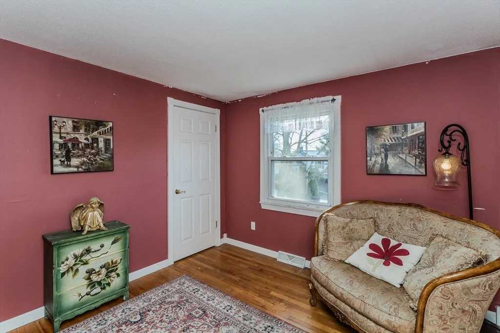Photo of 50 Drumlin Road