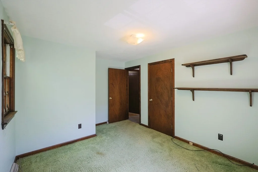 Photo of 7 Eric Ln