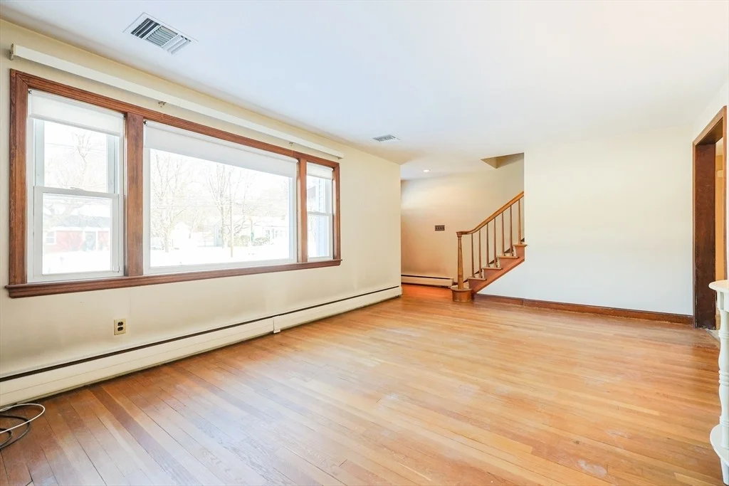 Photo of 70 Oak St.