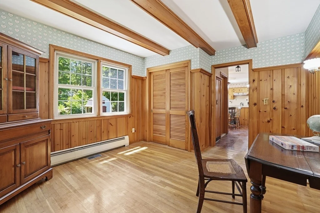 Photo of 104 Jackson Dr