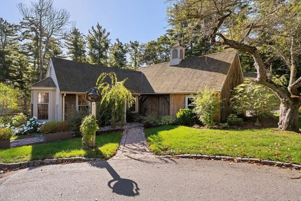 Photo of 552 Forest Street