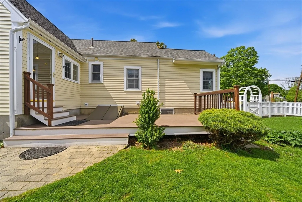 Photo of 28 Myopia Rd