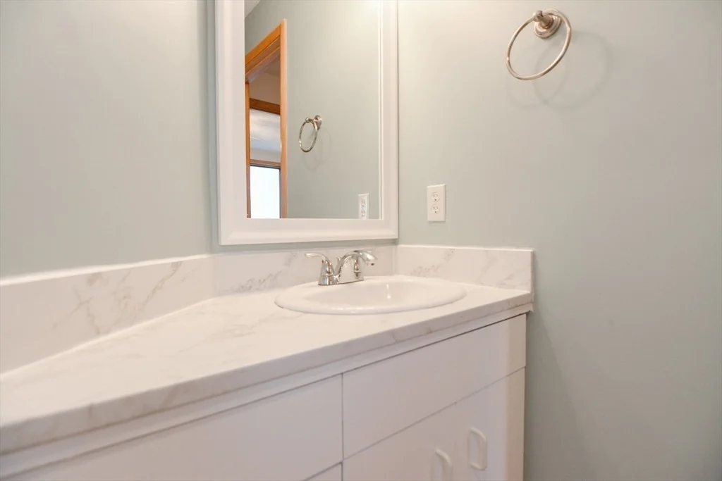 Photo of Unit 106 at 31 Blithewood Avenue