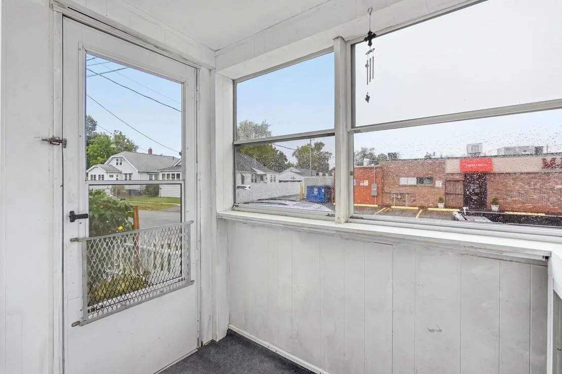 Photo of 1774 Carew St