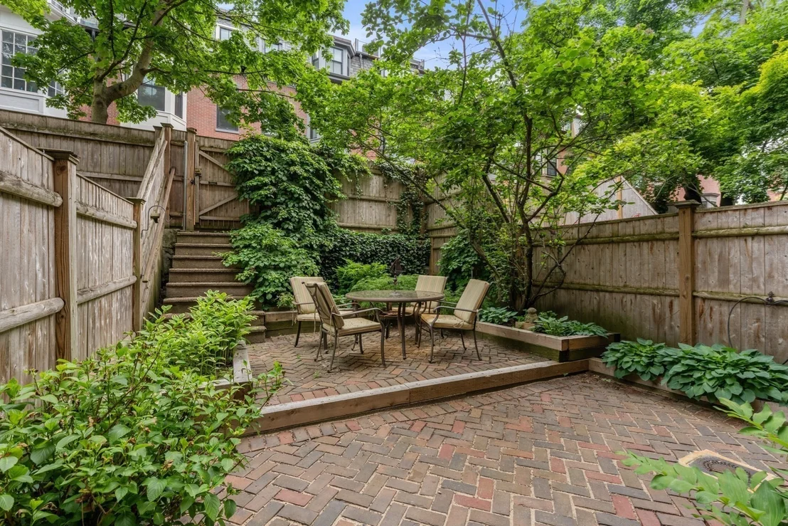 Photo of 112 Appleton Street