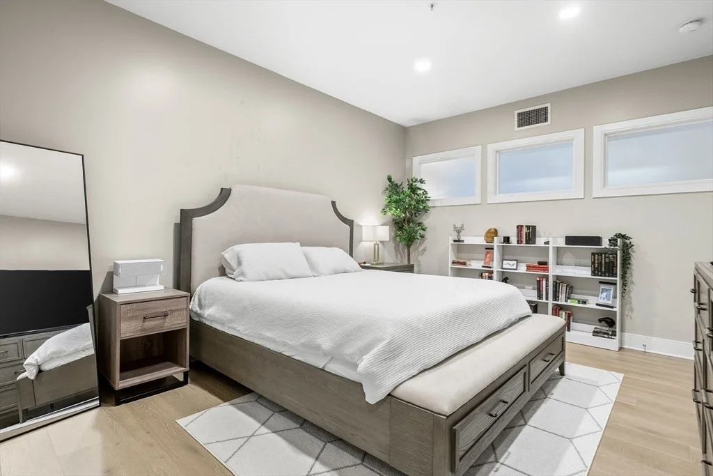 Photo of Unit 310 at 353 Summer