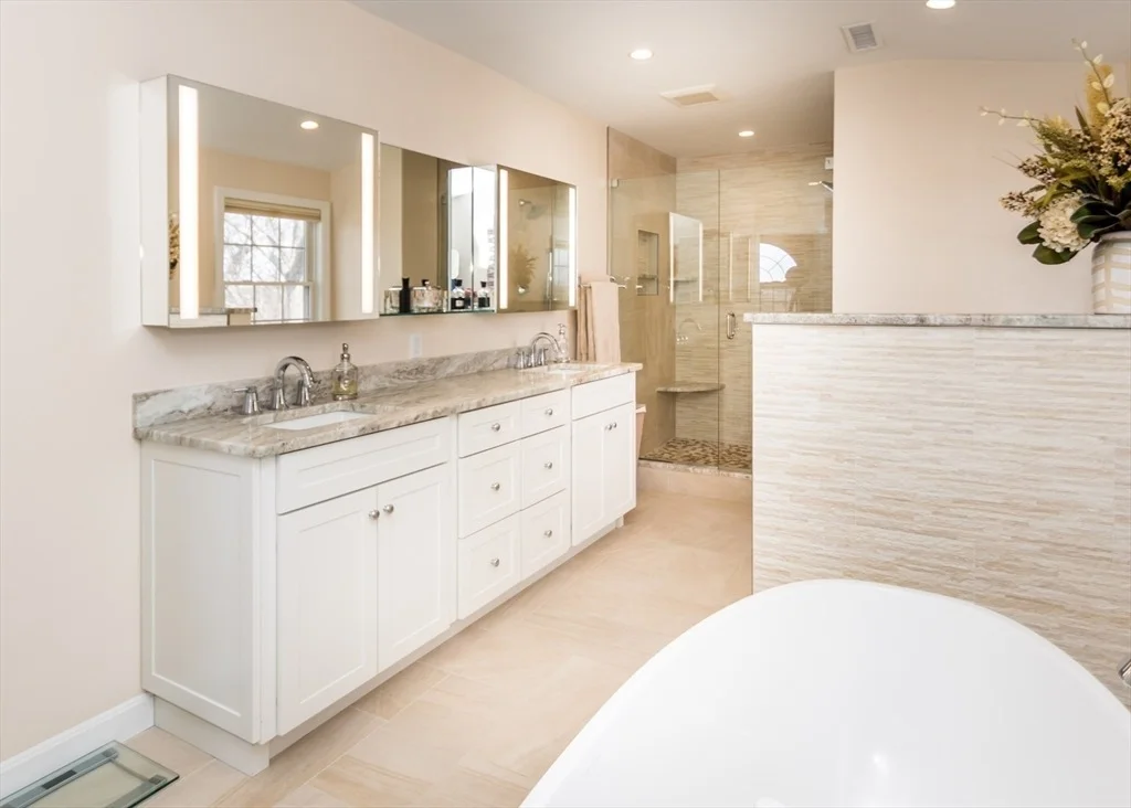 Photo of 1331 Trapelo Road