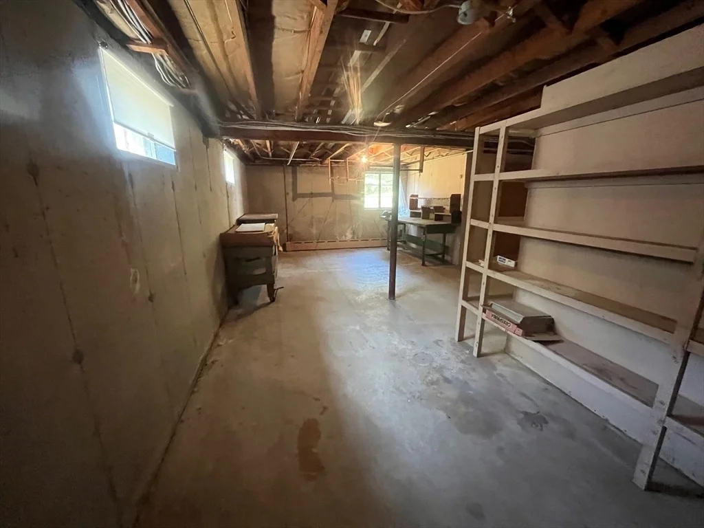 Photo of 17 Silver St Ext