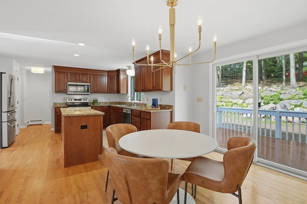 Photo of 22 Wachusett Cir