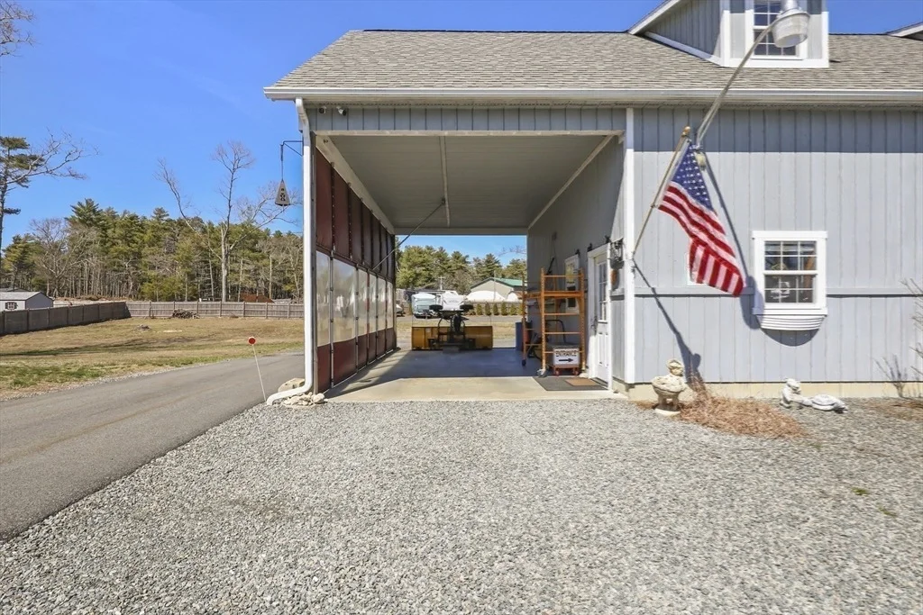 Photo of 2614 Cranberry Highway