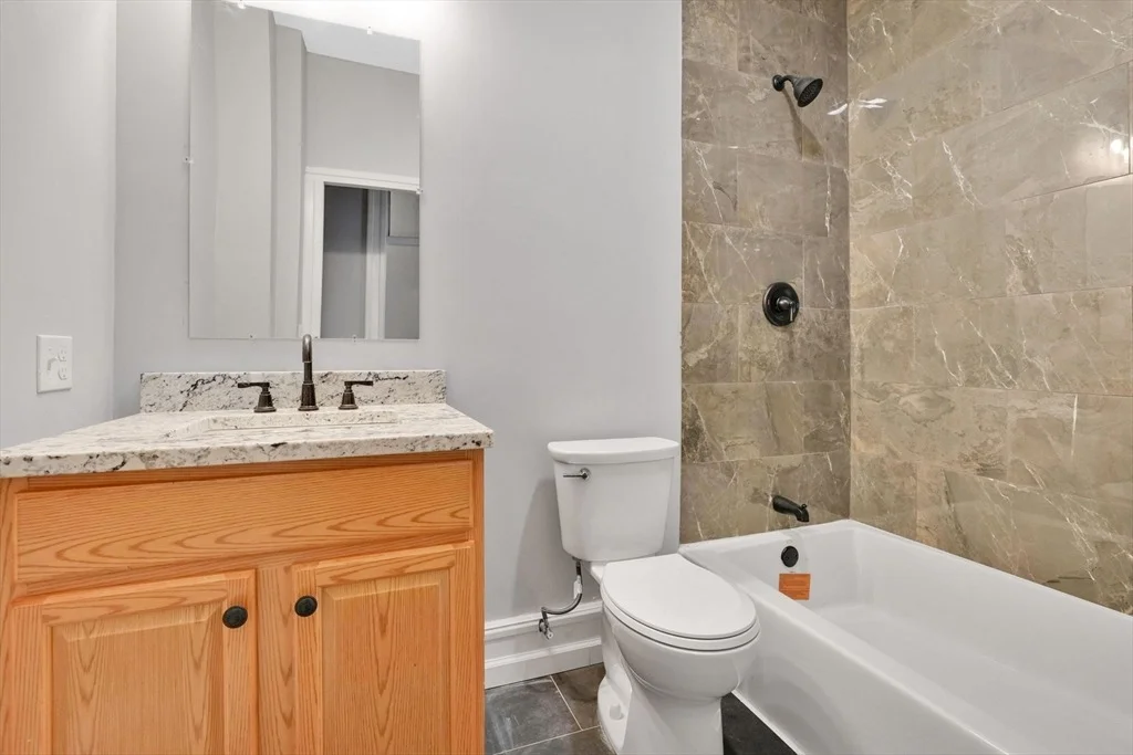 Photo of 288 Saint James Ave