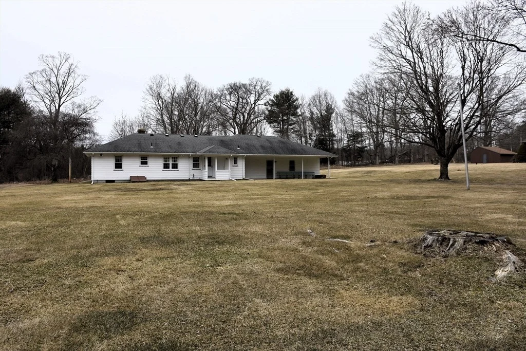 Photo of 36 Center Rd