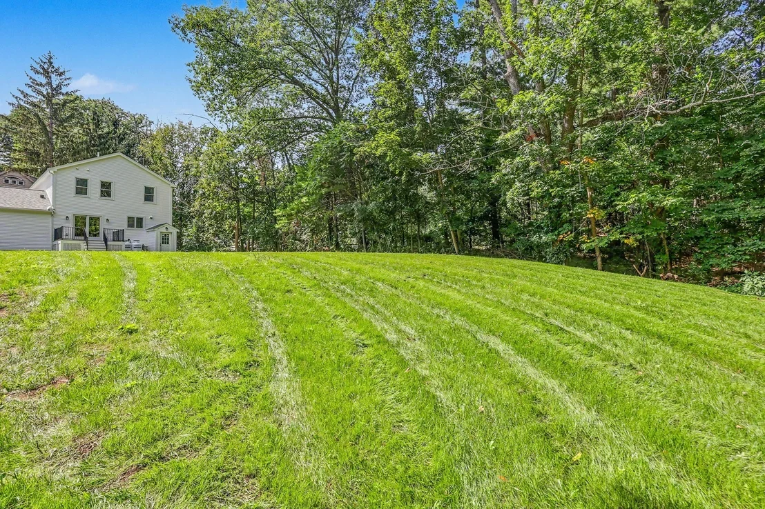 Photo of 7B Lakeshore Dr