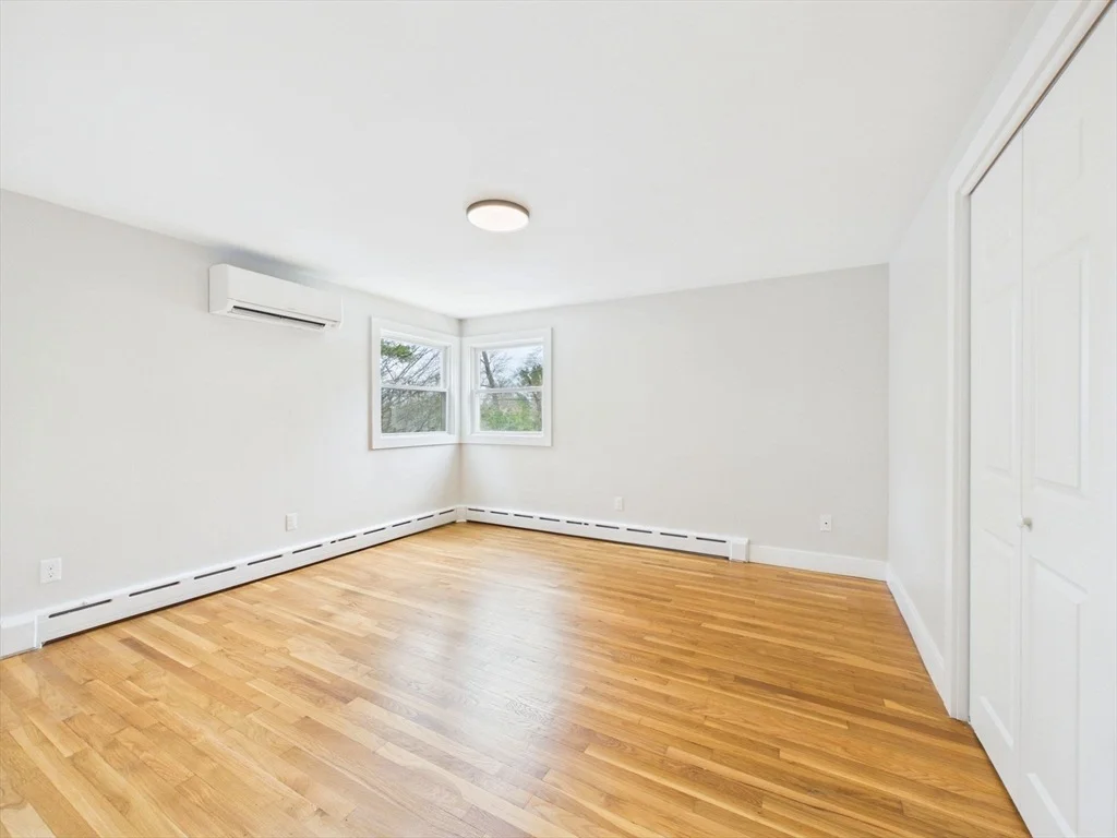 Photo of 9 Burt St