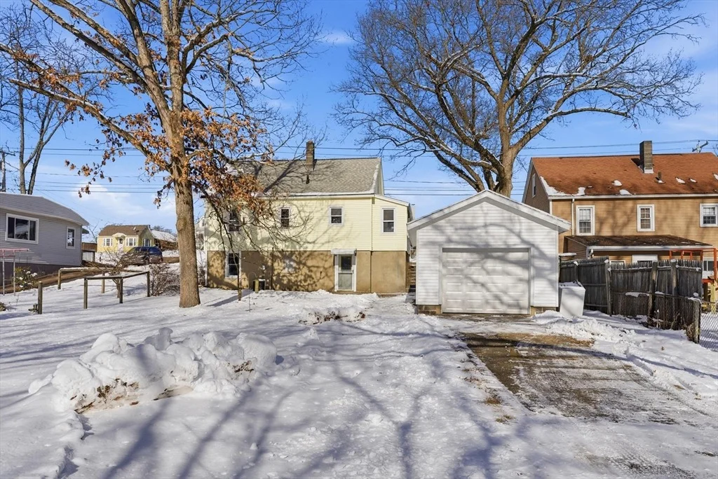 Photo of 1697 Westover Rd