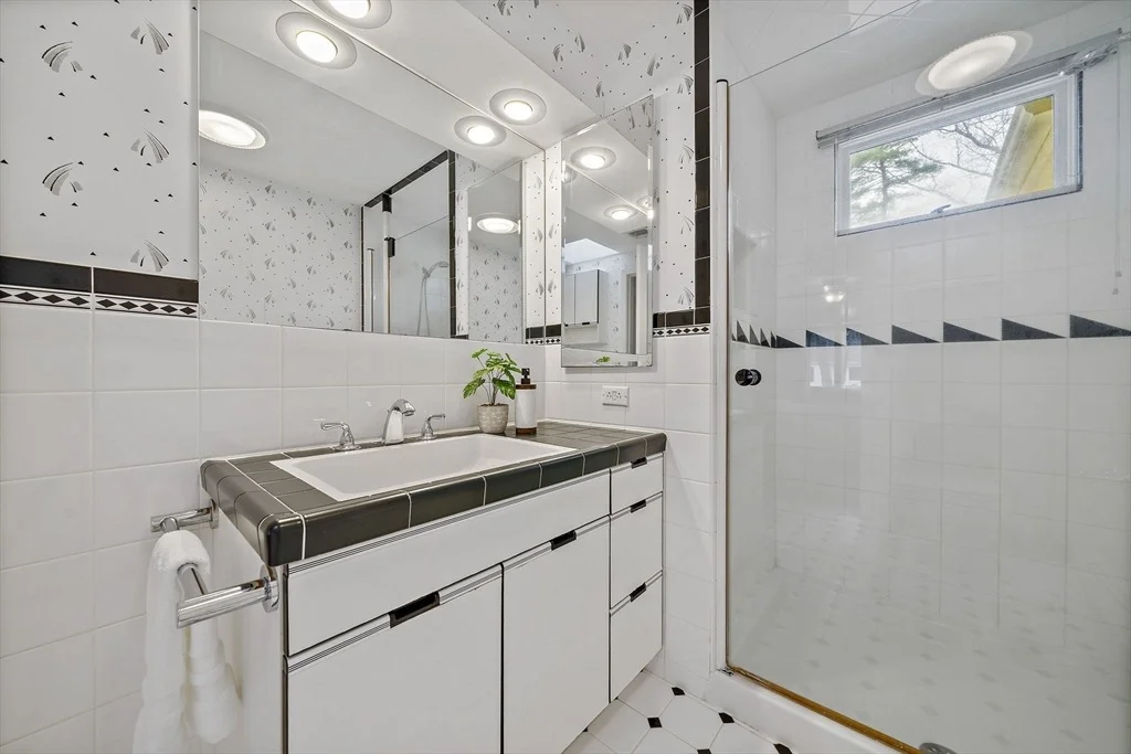 Photo of 20 Francis Rd