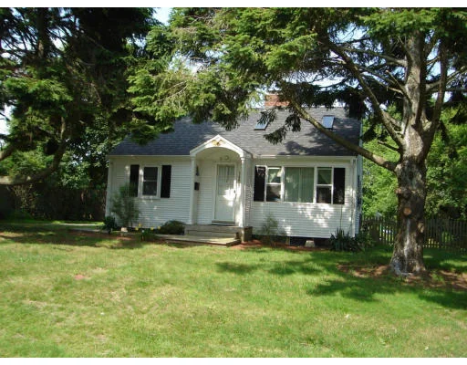 Photo of 140 Oak Neck Rd