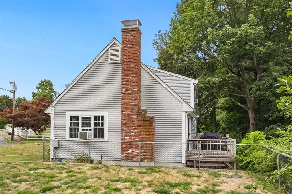 Photo of 81 Arrowhead Dr