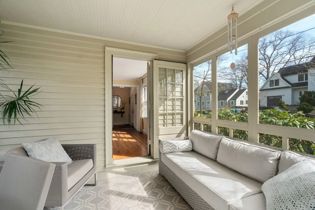 Photo of 39 Hickory Cliff Rd