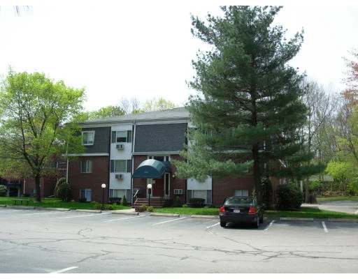 Photo of Unit 105 at 80 Walnut Street