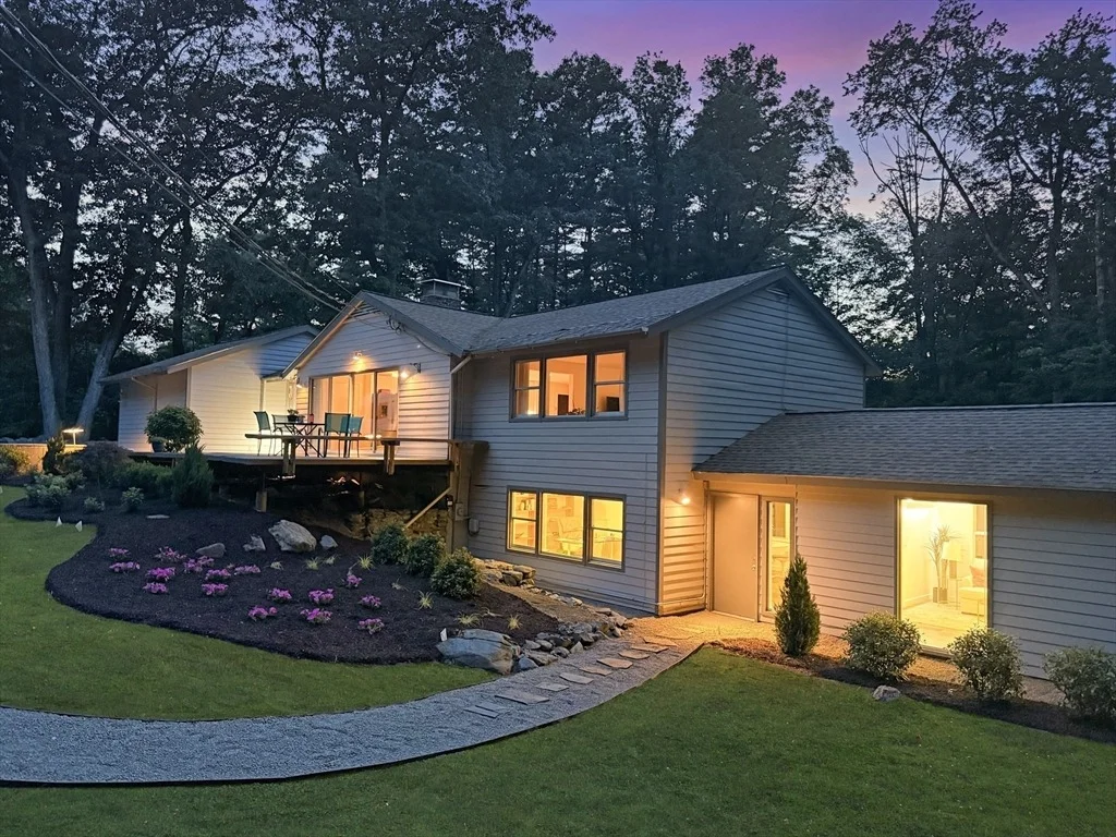 Photo of 85 The Valley Rd