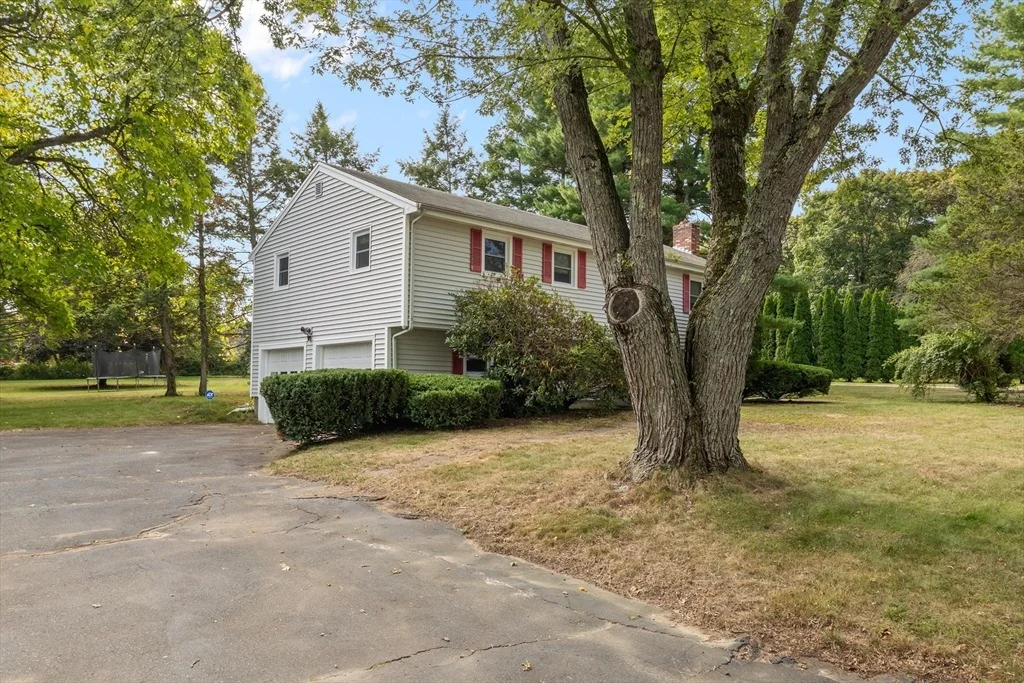 Photo of 5 Hampshire Dr