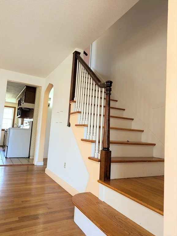 Photo of 314 Mackenzie Ave