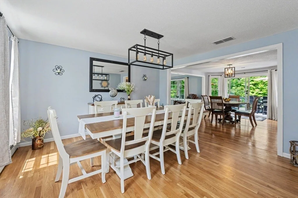 Photo of 72 Heritage Rd