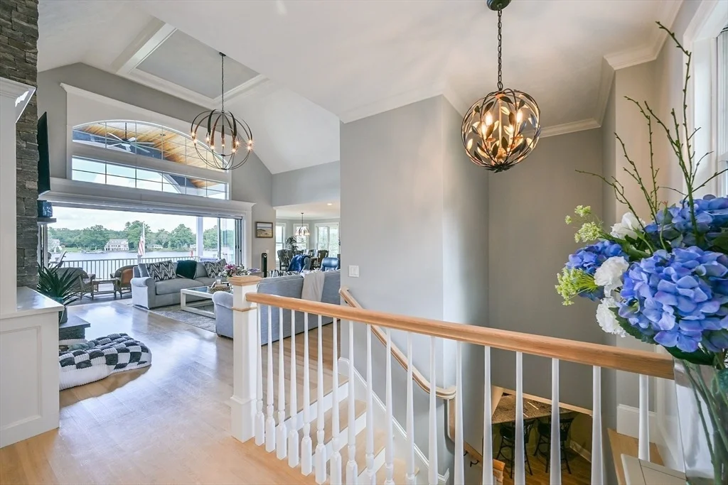 Photo of 15 Bates Grove Rd
