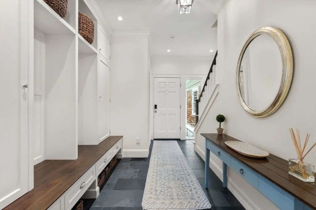 Photo of 8 Glen Brook Road