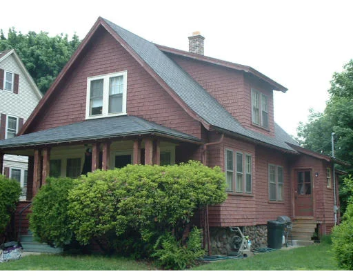 Photo of 13 Bay State Road