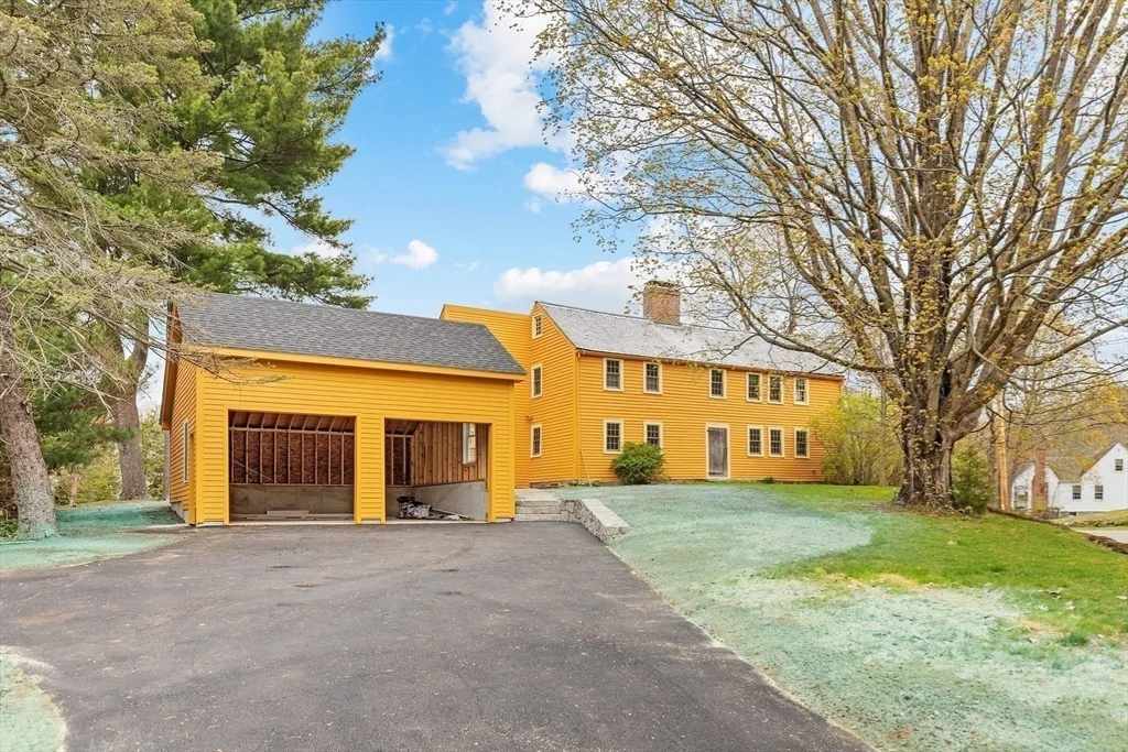 Photo of 483 Franklin Street