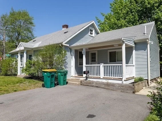 Photo of 231 Spring Street